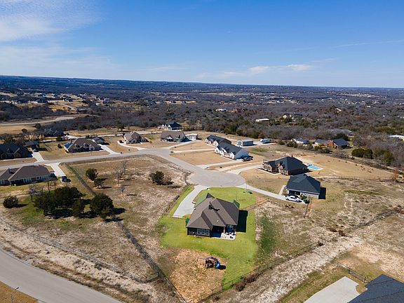 5th image of 1084 Flagstone Dr