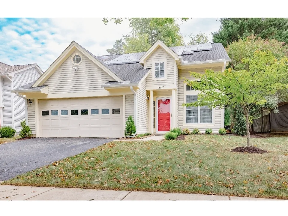 13915 Lord Fairfax Pl