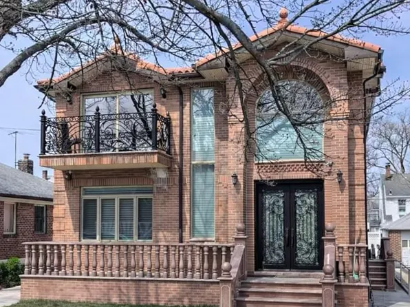 147-25 18th Avenue, Whitestone, NY 11357