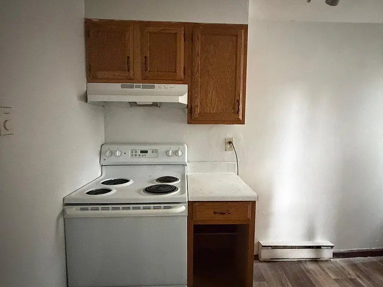 117 N College St #2 — Photo 4