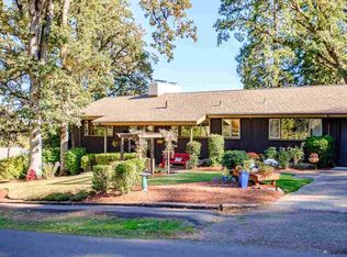 1875 SW Whiteside Dr, Corvallis, OR 97333