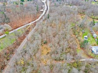 320 Suncrest Dr, Gibsonia, PA