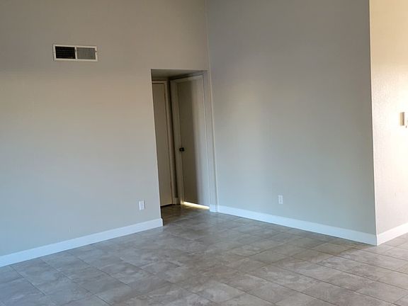 3rd image of 8121 N 103rd Dr