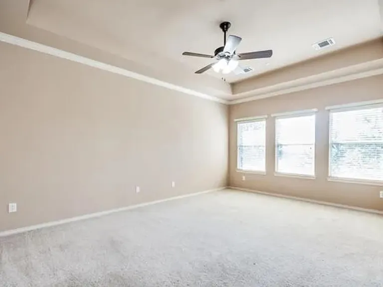 188 Milan St — Photo 3