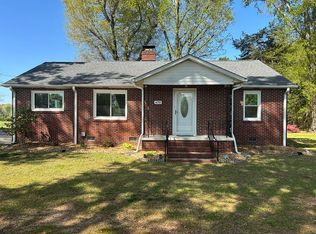 430 Buncombe Rd, Enoree, SC 29335