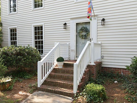2nd image of 213 Woodhaven Road