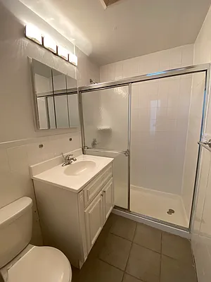 Rented by Douglas Elliman | media 4