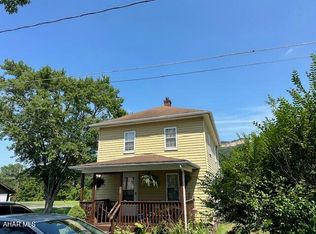 136 Clair St, Claysburg, PA 16625