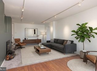 1001 City Ave #W-813, Wynnewood, PA