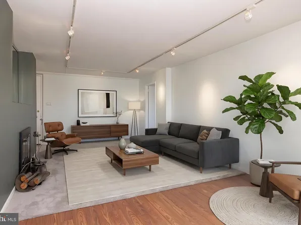 1001 City Ave #W-813, Wynnewood, PA 19096