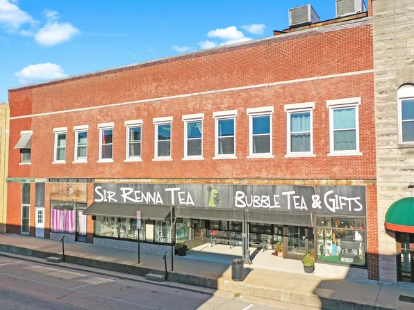 113 N Kickapoo St, Lincoln, IL 62656