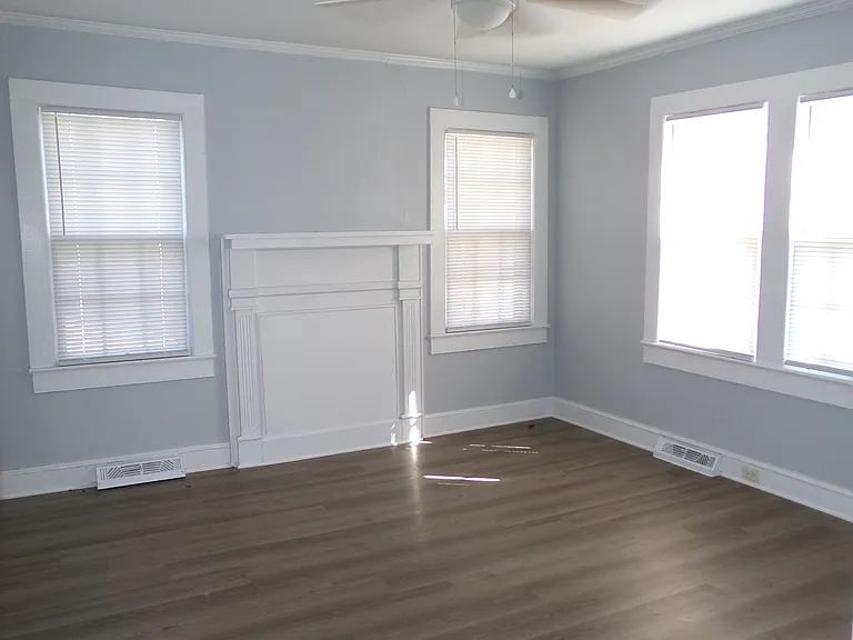 517 Concord Rd — Photo 3