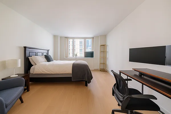 301 West 53rd Street #9K in Hell's Kitchen, Manhattan