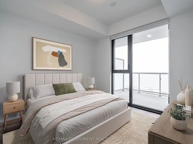 2075 Lakeshore Rd #707 — Photo 17