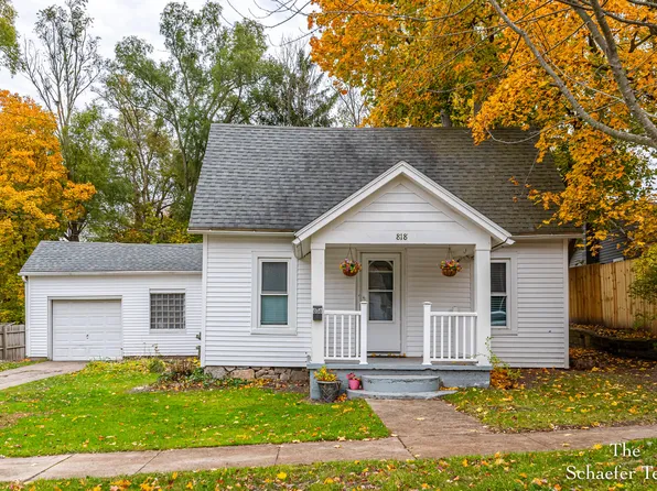 818 Pleasant St, Belding, MI 48809