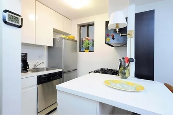 Rented by Citi Habitats | media 11