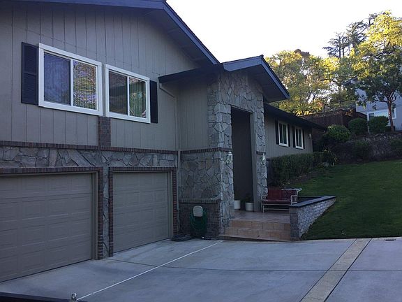 2nd image of 16550 Jackson Oaks Dr