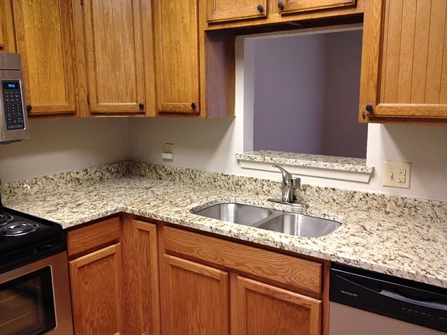 1624 Aquarena Springs Dr — Photo 4