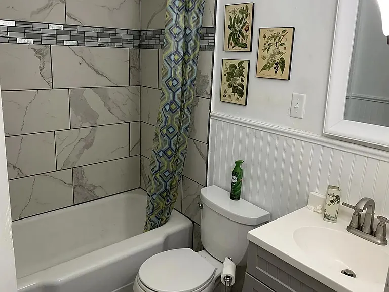 136 Chapin St — Photo 7