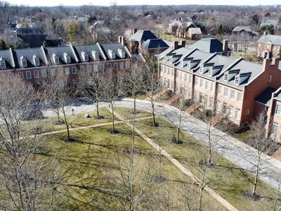 3 Richmond Sq, New Albany, OH, 43054