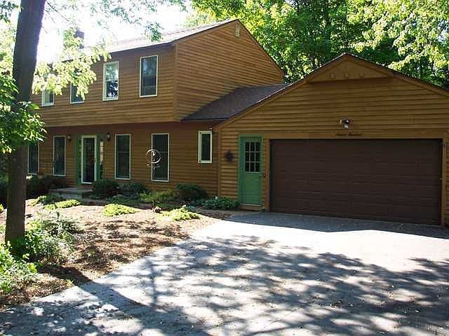 1st image of 1600 Bridgeboro Dr
