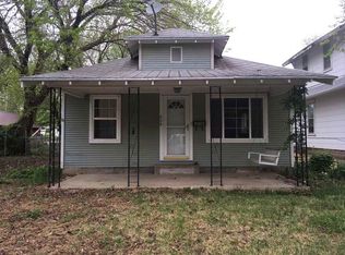 236 Columbia St, Augusta, KS 67010