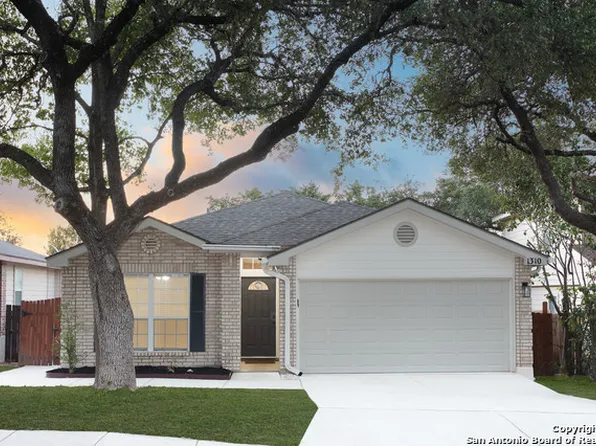1310 COUGAR COUNTRY, San Antonio, TX 78251
