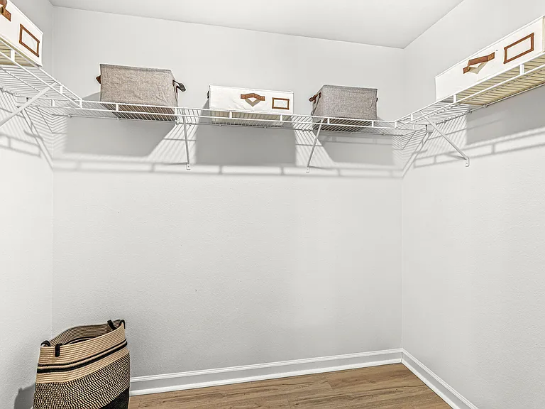 Arborwood Apartments — Photo 15