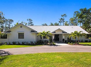 6010 Standing Oaks Ln, Naples, FL 34119
