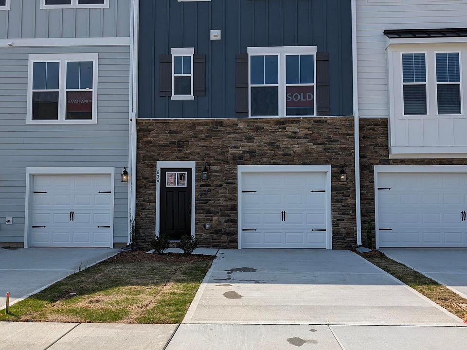 2nd image of 839 Parc Townes Dr #14