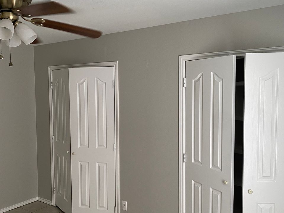 1st image of 2300 N 13th St APT 4