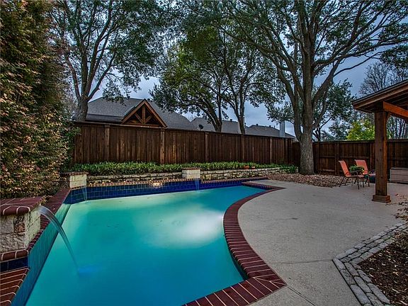 4th image of 7914 Glade Creek Ct