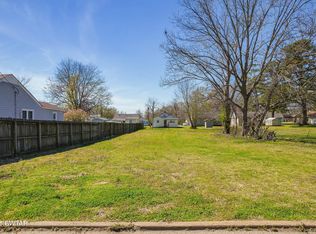 205 Peabody Ave, Jackson, TN 38301