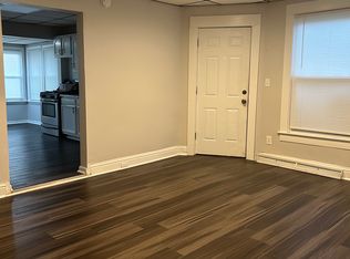 500 S Kiesel St #A, Bay City, MI 48706