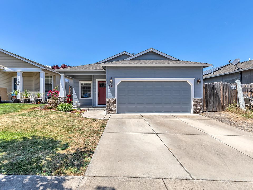 1st image of 781 Silky Oaks Ln