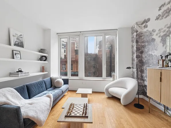 15 William Street image 1 of 8