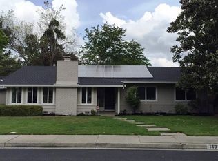140 Oxford Dr, Moraga, CA 94556