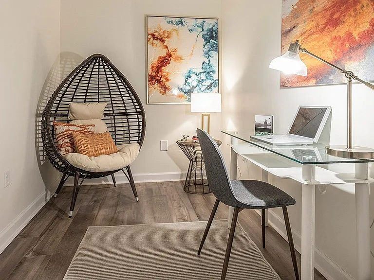 Spaciously Designed Apartment Homes with Modern Finishes
