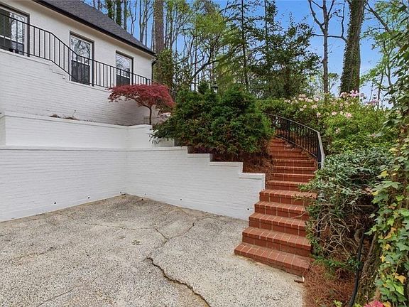 2nd image of 7170 Riverside Way NW