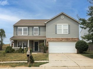 136 Parkview Dr, Danville, IN 46122