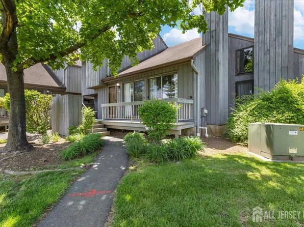 295 Gemini Dr Unit 3D, Hillsborough, NJ 08844