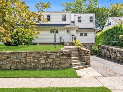 198 Gailmore Drive, Yonkers, NY, 10710