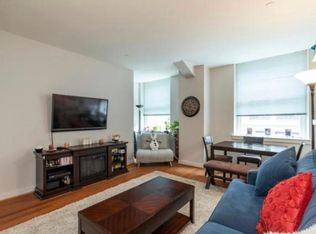 111 S 15th St #1710, Philadelphia, PA 19102
