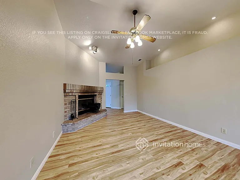 8821 Somershire Way — Photo 5