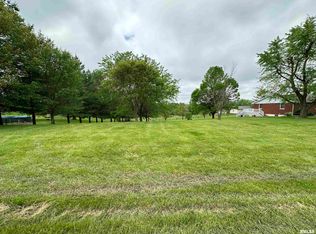 1030 Maas Rd, Quincy, IL 62305