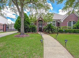 12307 Shadow Green Dr, Houston, TX 77082