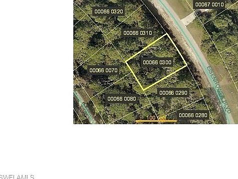 1st image of 442 Eisenhower Blvd