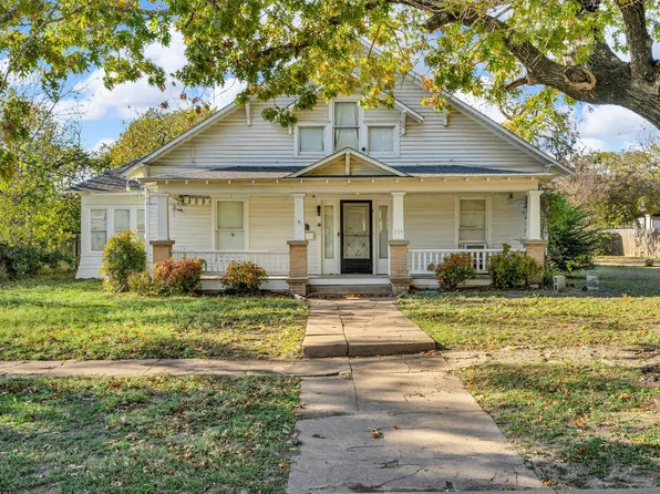 113 Williams St, Waxahachie, TX 75165