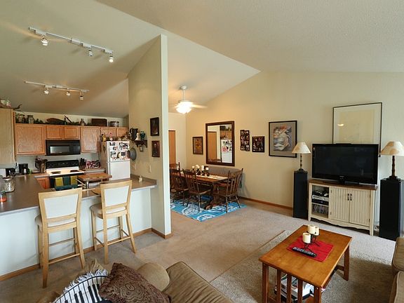 4th image of N7772 Vicksburg Way APT F