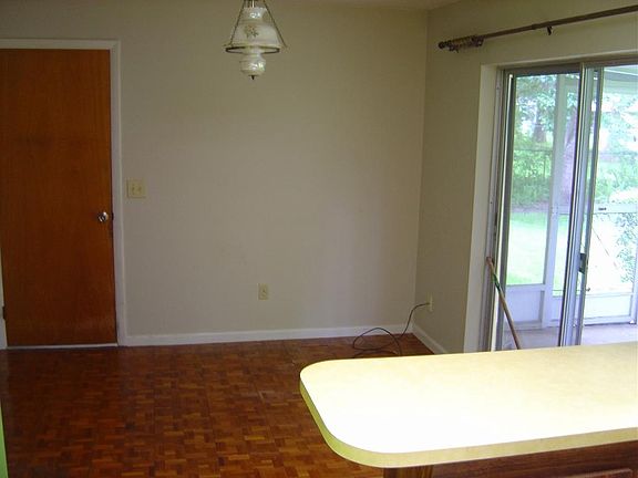 4th image of 1533 NE 17th Ter